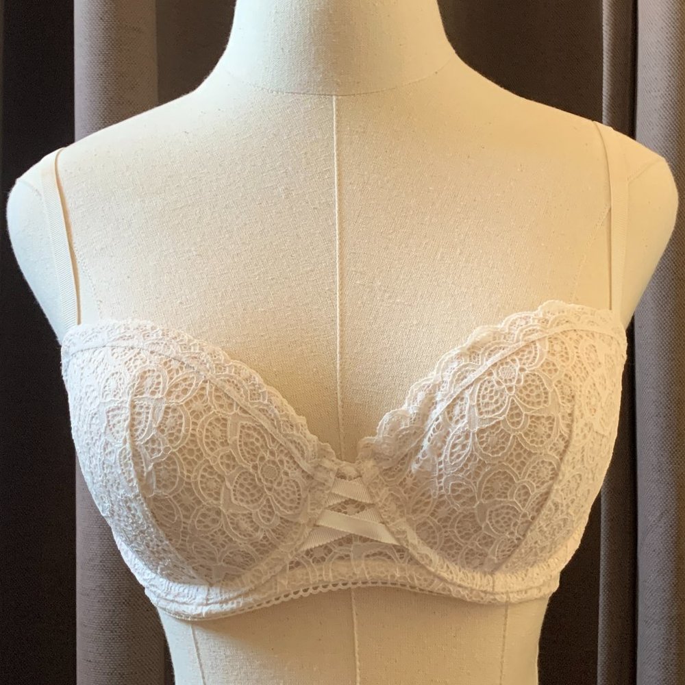Victoria's Secret Dream Angels Lined Demi Bra